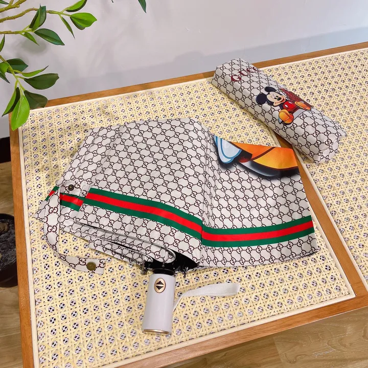 スーパーコピー グッチ 傘