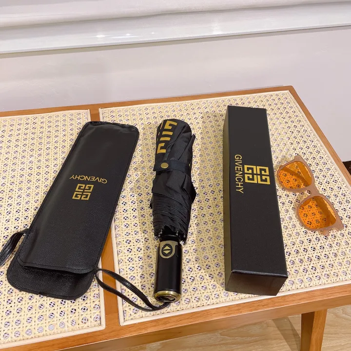 スーパーコピー ジバンシィ 傘