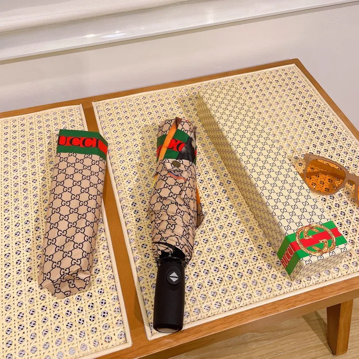 スーパーコピー グッチ 傘