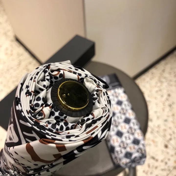 スーパーコピー バーバリー ス 傘