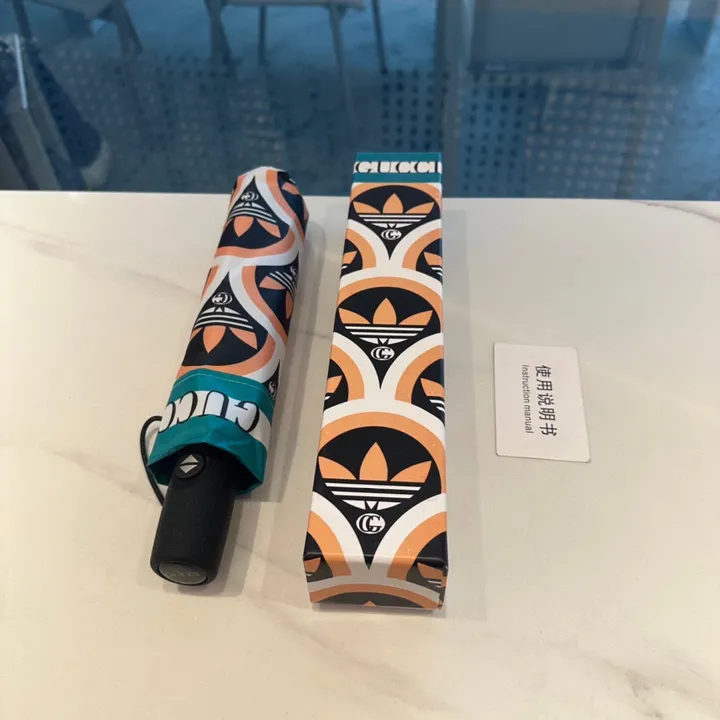 スーパーコピー グッチ 傘