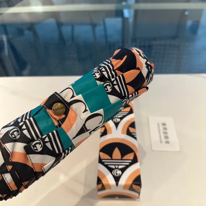 スーパーコピー グッチ 傘