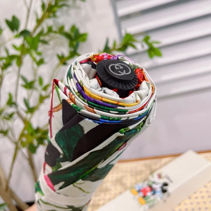 スーパーコピー グッチ 傘