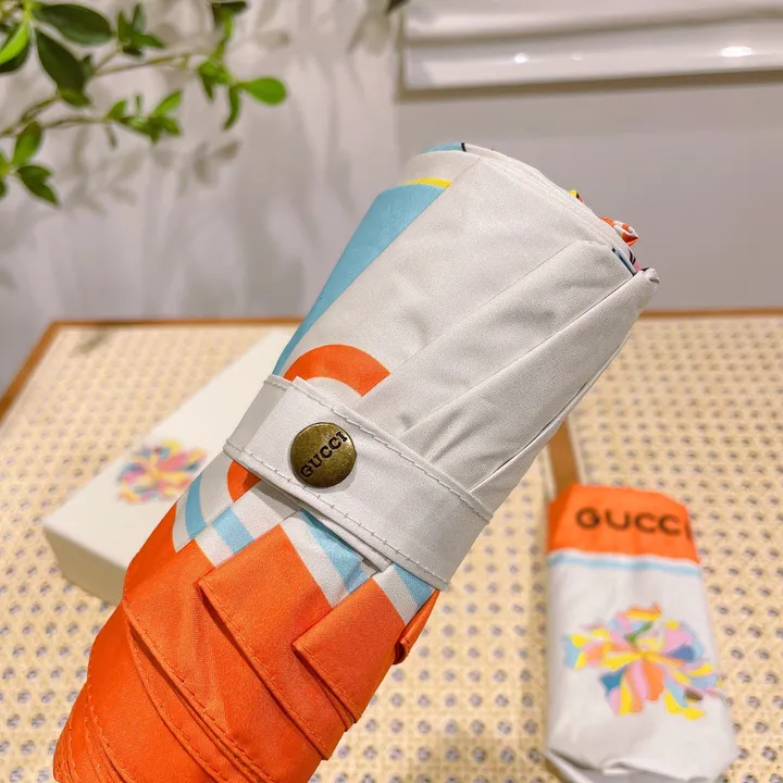 スーパーコピー グッチ 傘