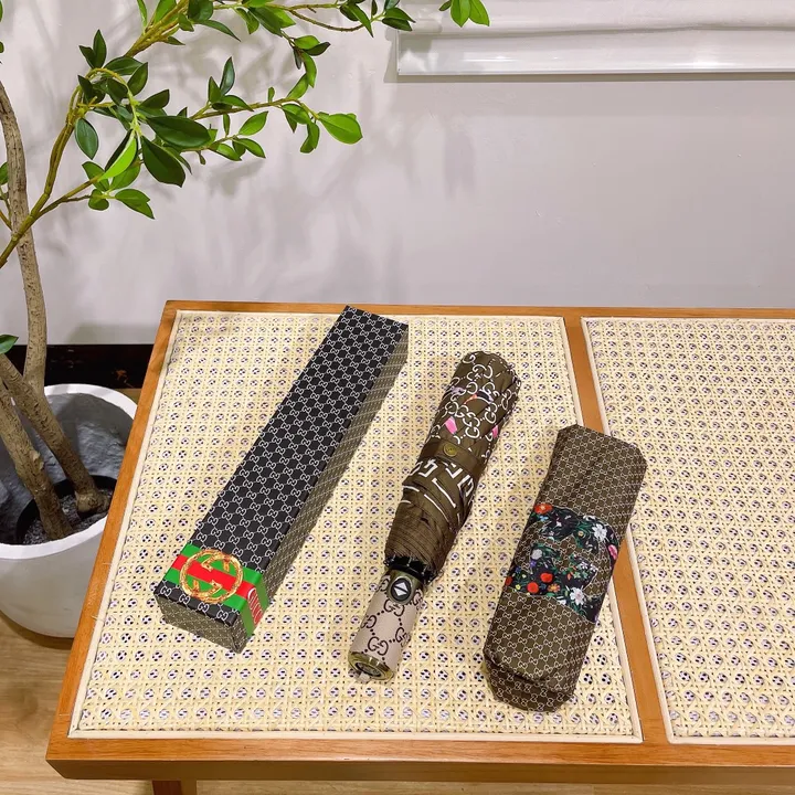 スーパーコピー グッチ 傘