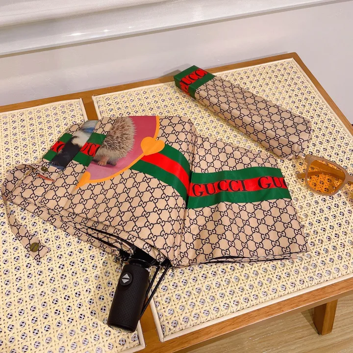 スーパーコピー グッチ 傘