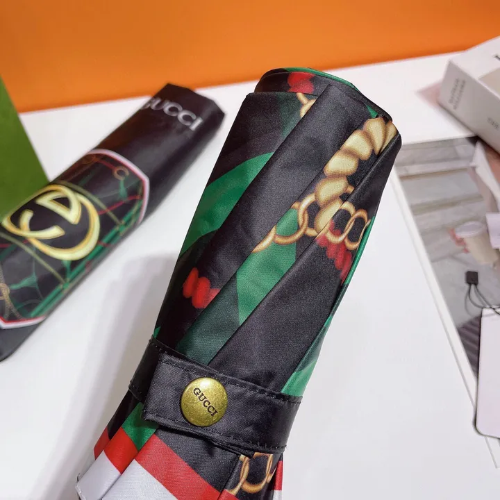 スーパーコピー グッチ 傘