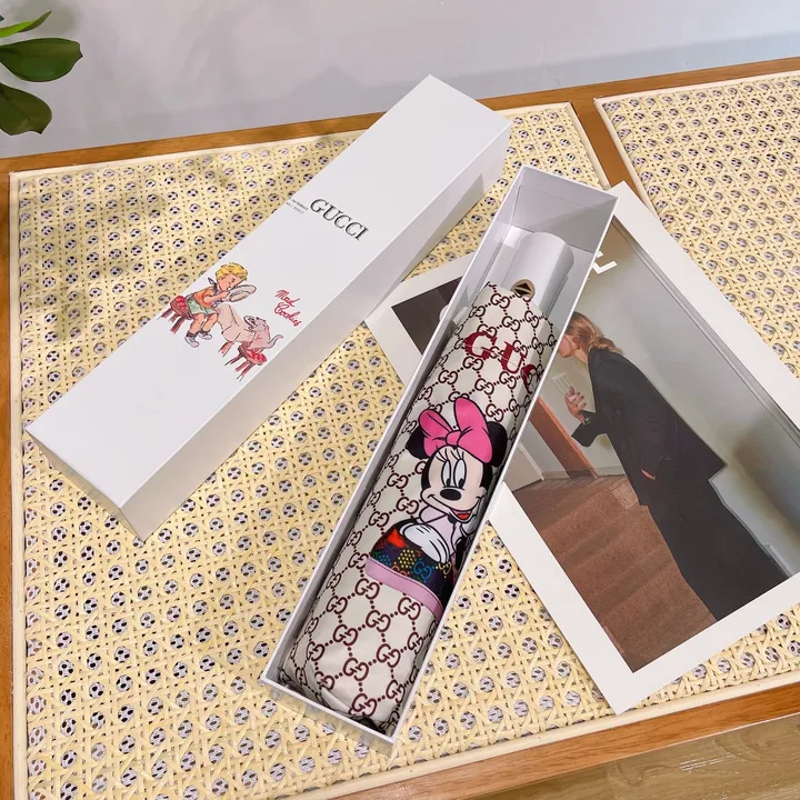 スーパーコピー グッチ 傘