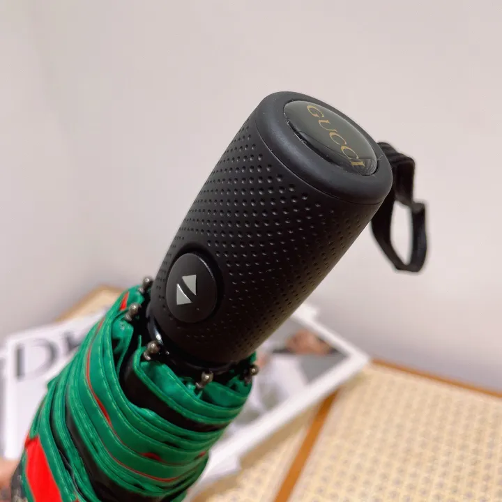 スーパーコピー グッチ 傘