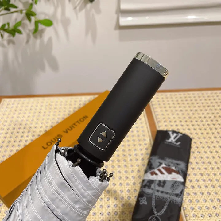 スーパーコピー ルイヴィトン 傘