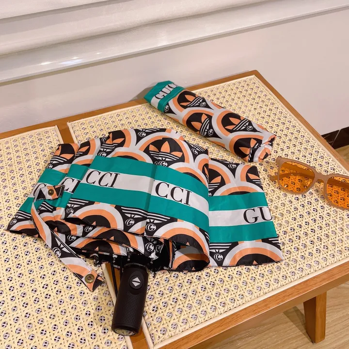 スーパーコピー グッチ 傘