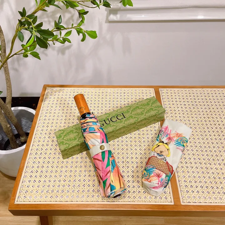 スーパーコピー グッチ 傘