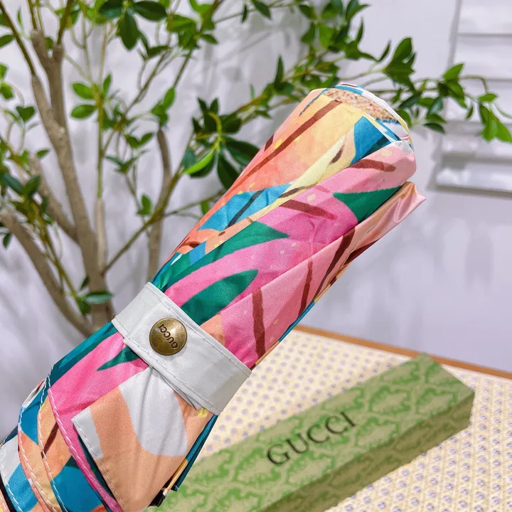 スーパーコピー グッチ 傘