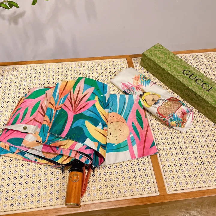 スーパーコピー グッチ 傘