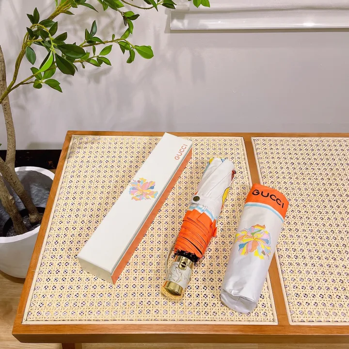 スーパーコピー グッチ 傘