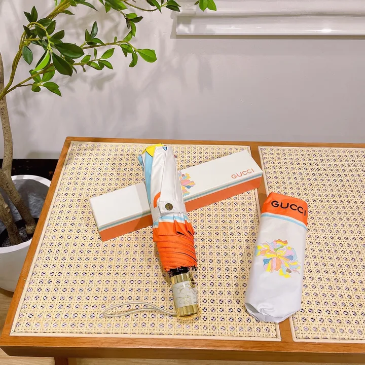 スーパーコピー グッチ 傘