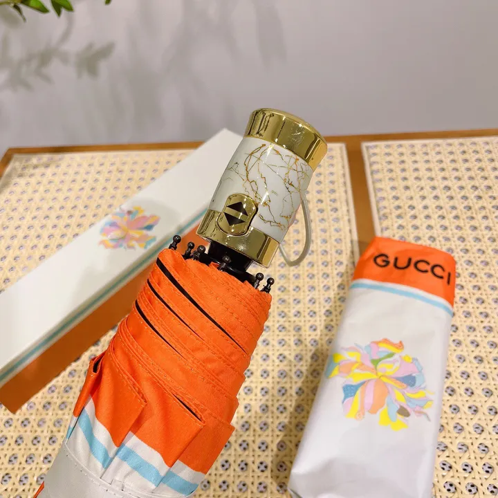 スーパーコピー グッチ 傘