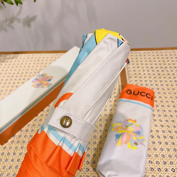 スーパーコピー グッチ 傘