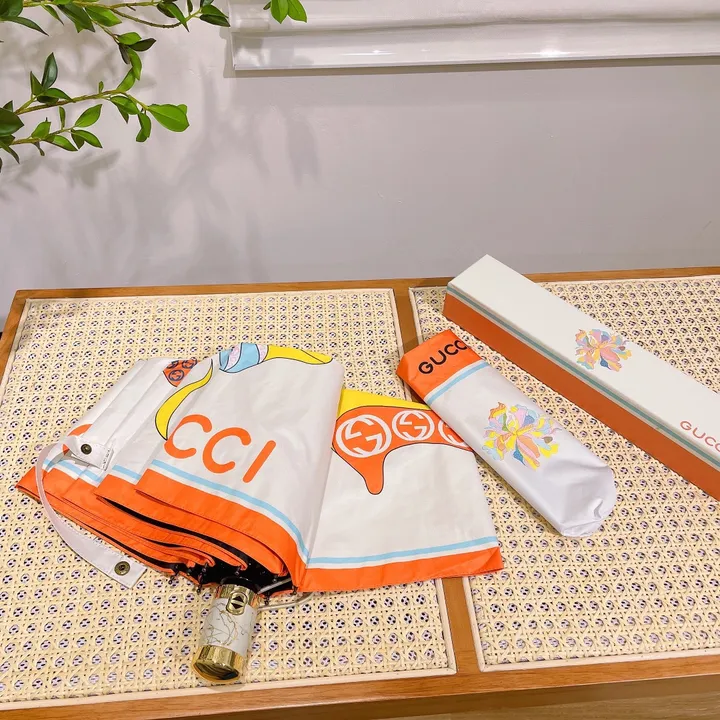 スーパーコピー グッチ 傘