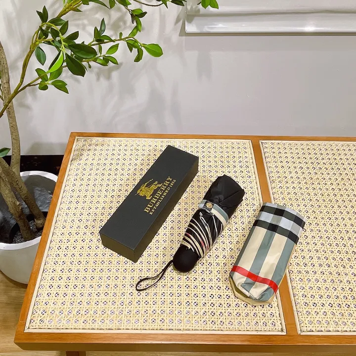 スーパーコピー バーバリー ス 傘