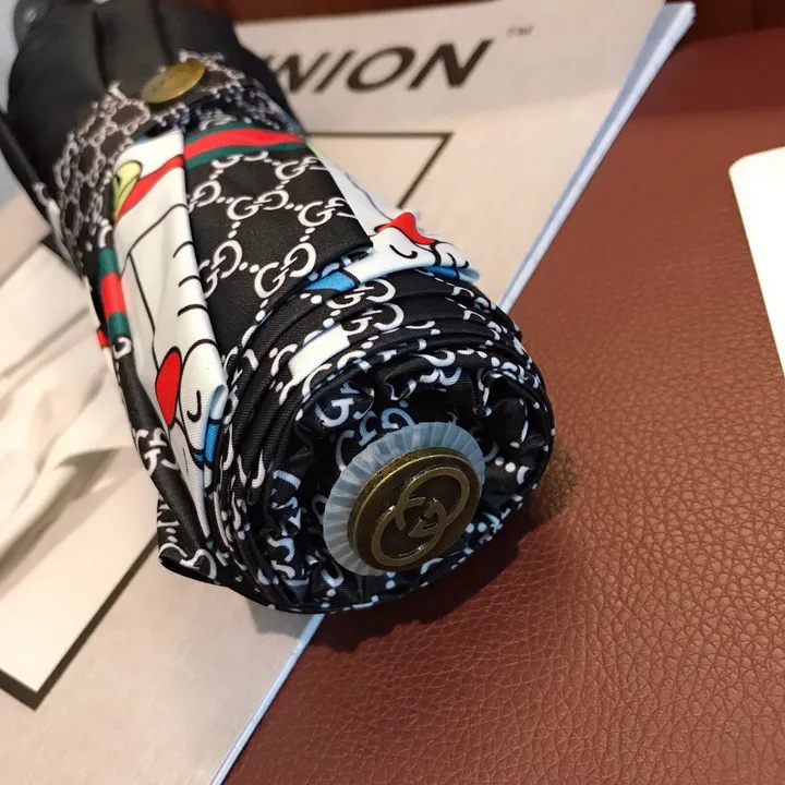 スーパーコピー グッチ 傘