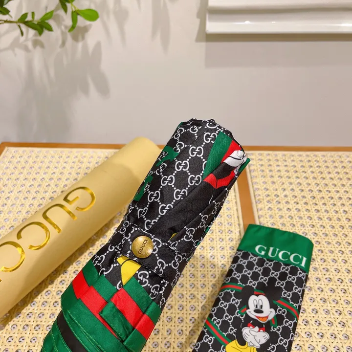 スーパーコピー グッチ 傘