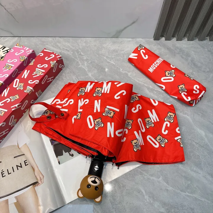 スーパーコピー カウズ 傘