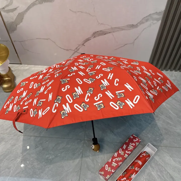 スーパーコピー カウズ 傘