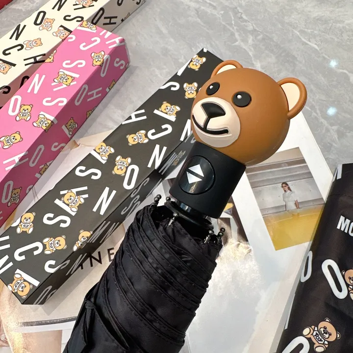 スーパーコピー カウズ 傘