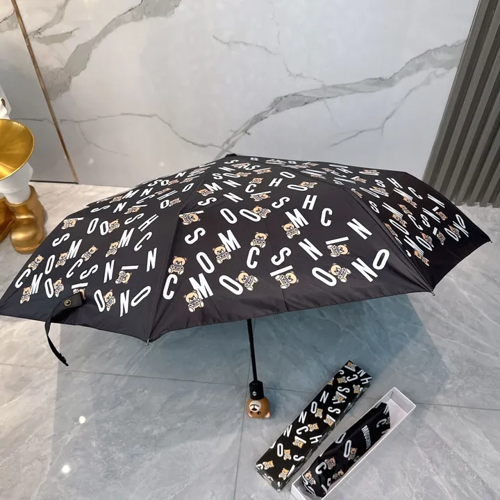 スーパーコピー カウズ 傘