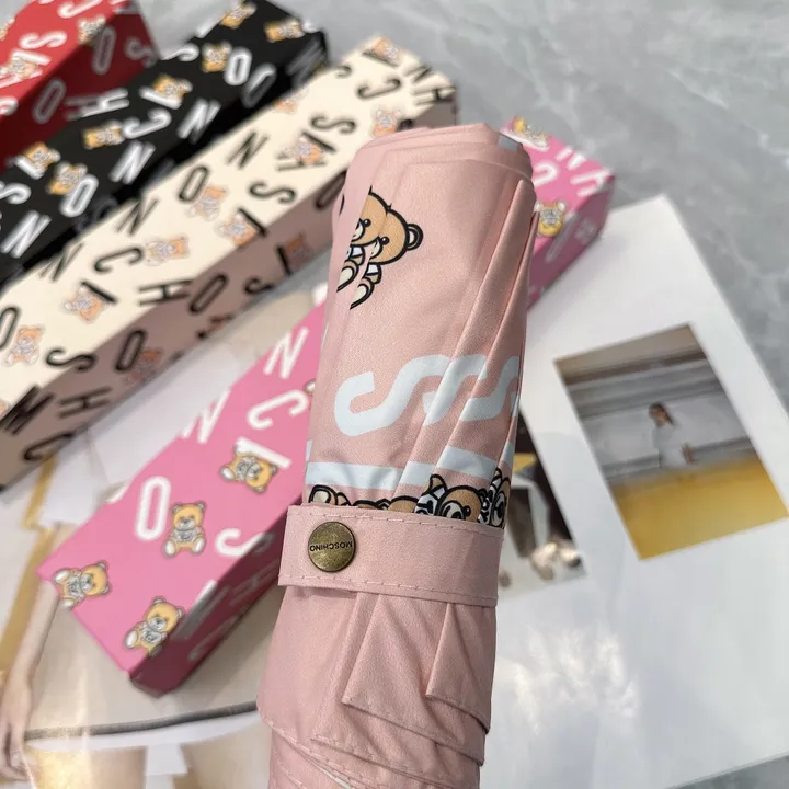 スーパーコピー カウズ 傘