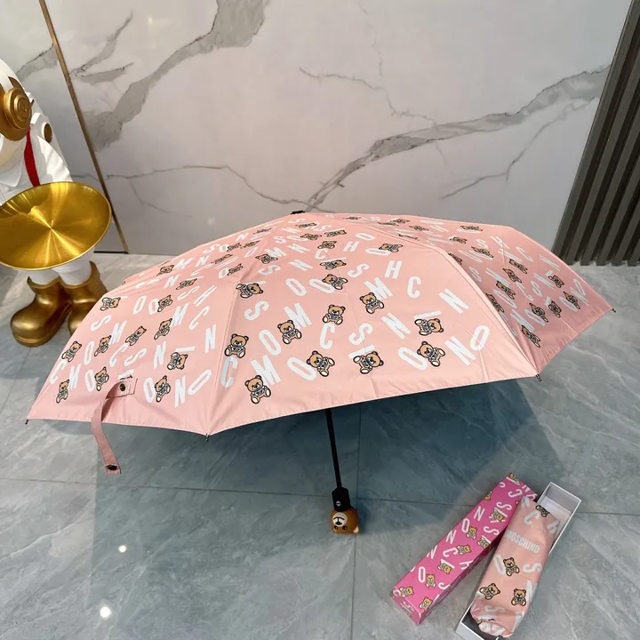 スーパーコピー カウズ 傘