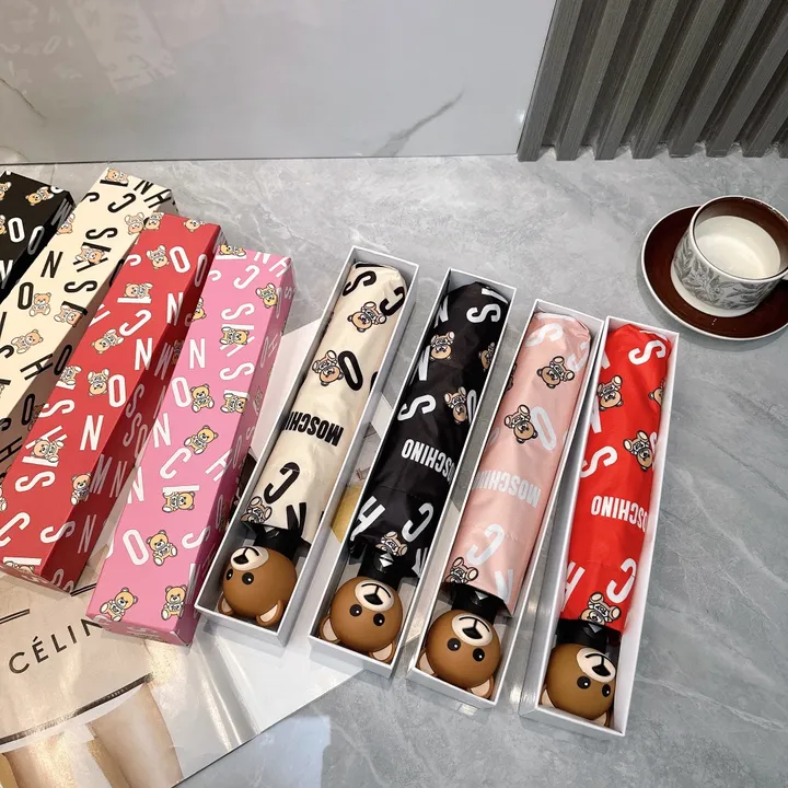 スーパーコピー カウズ 傘