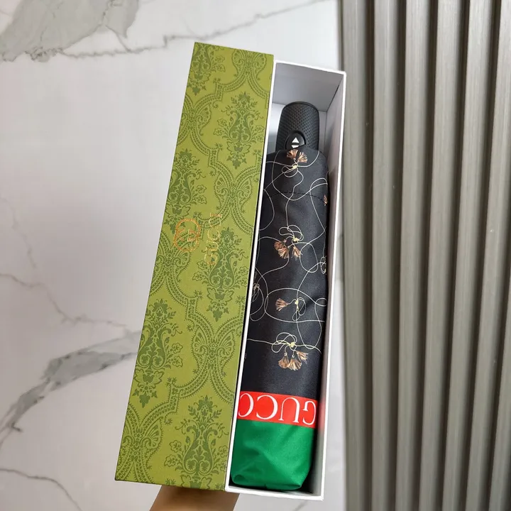 スーパーコピー グッチ 傘