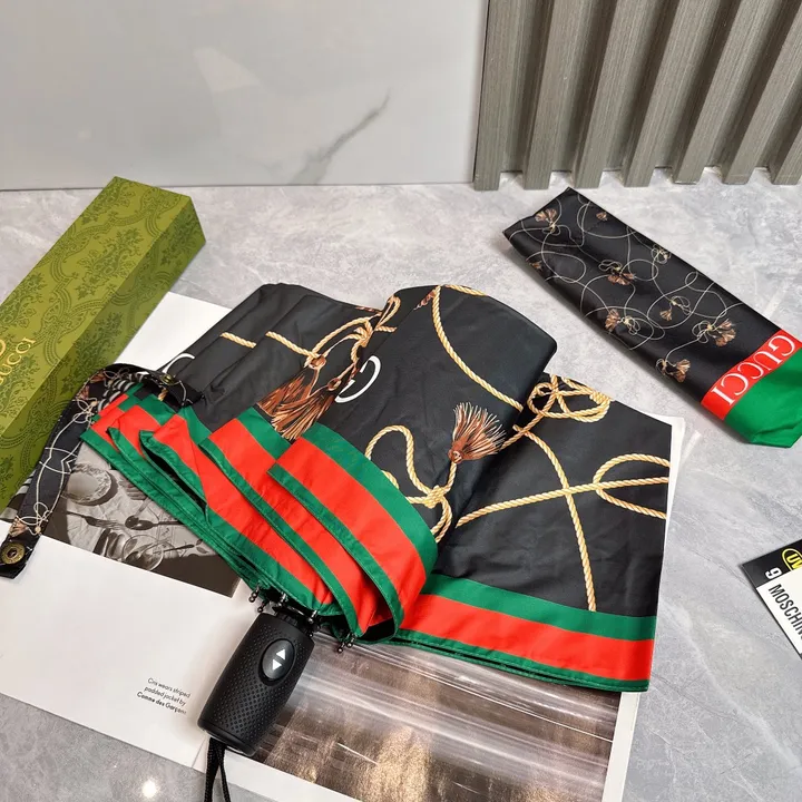 スーパーコピー グッチ 傘