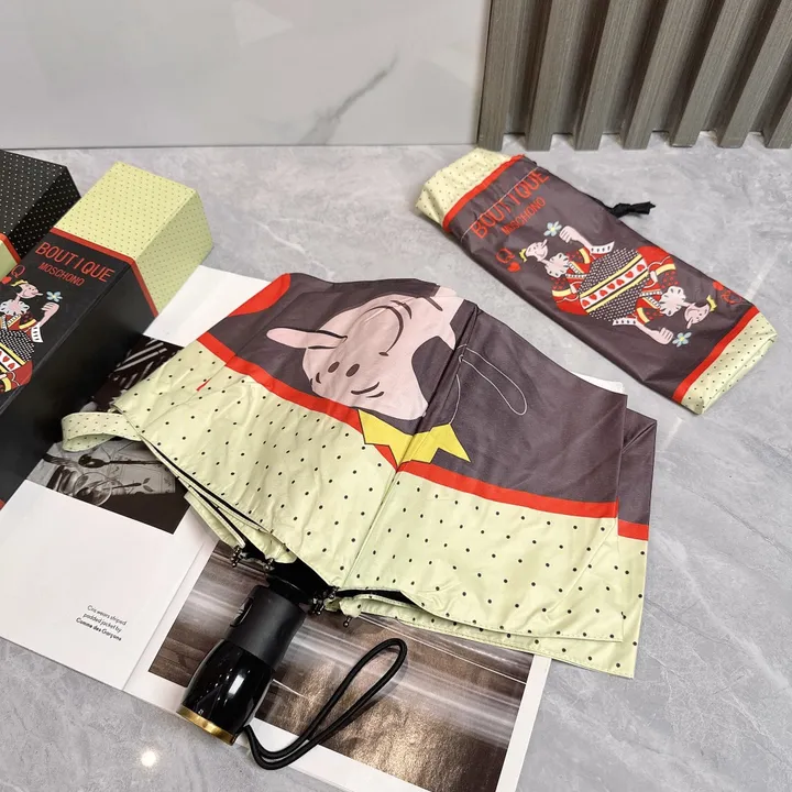 スーパーコピー カウズ 傘