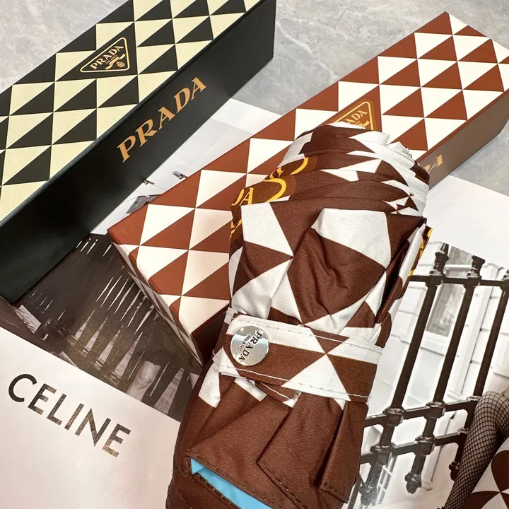 スーパーコピー プラダ 傘