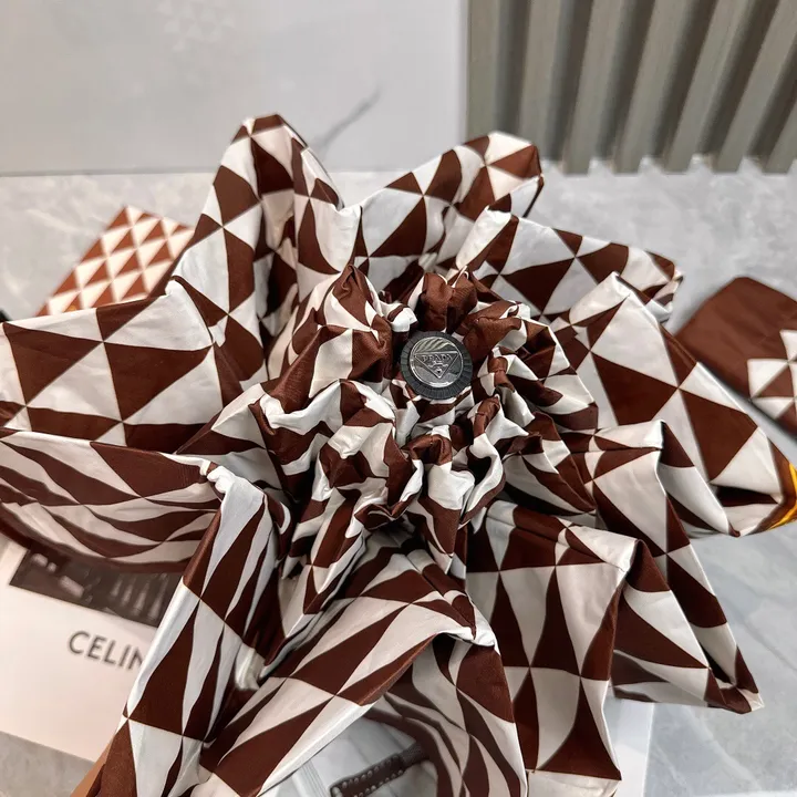 スーパーコピー プラダ 傘