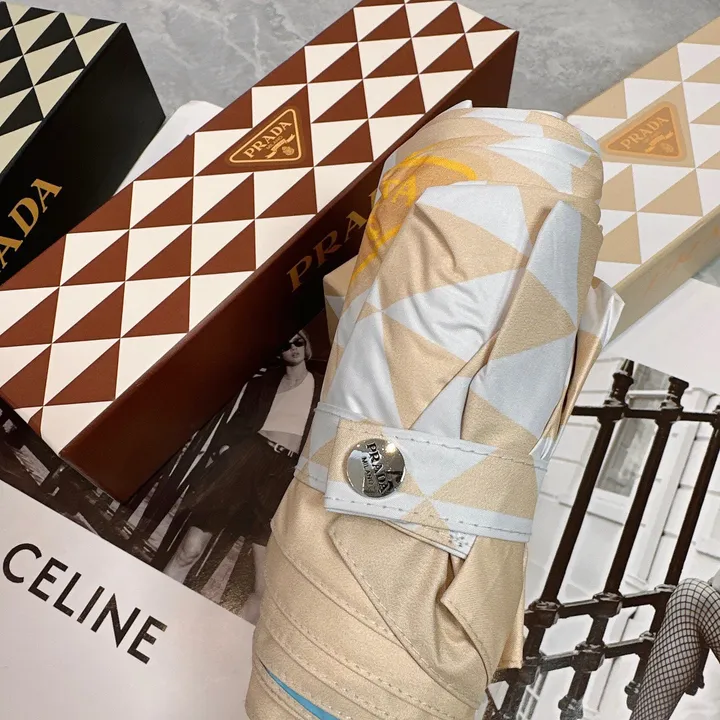 スーパーコピー プラダ 傘