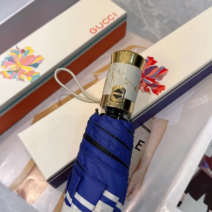 スーパーコピー グッチ 傘