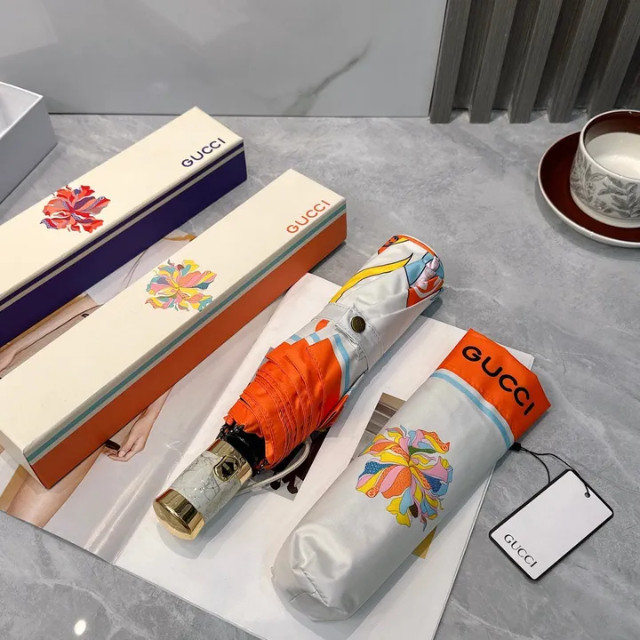 スーパーコピー グッチ 傘