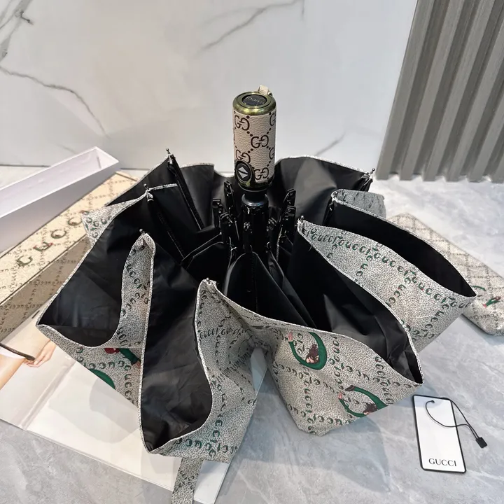 スーパーコピー グッチ 傘