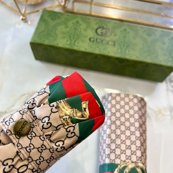 スーパーコピー グッチ 傘