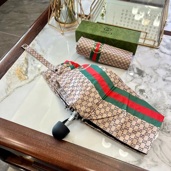 スーパーコピー グッチ 傘