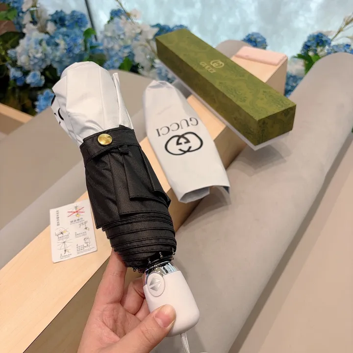 スーパーコピー グッチ 傘