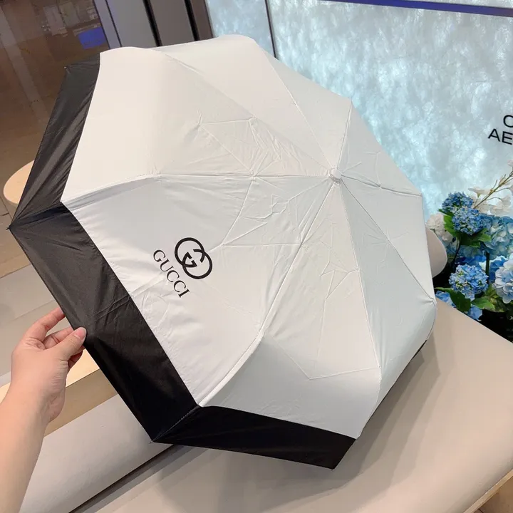 スーパーコピー グッチ 傘