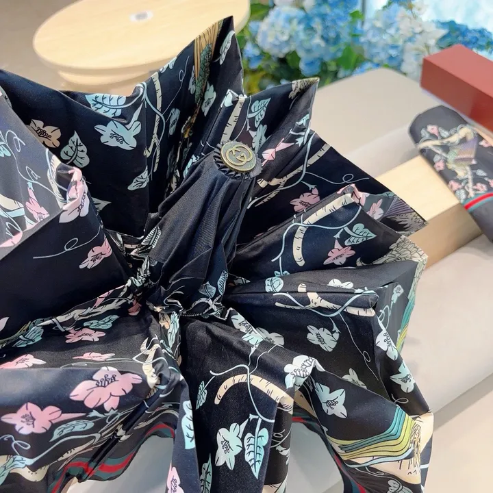 スーパーコピー グッチ 傘