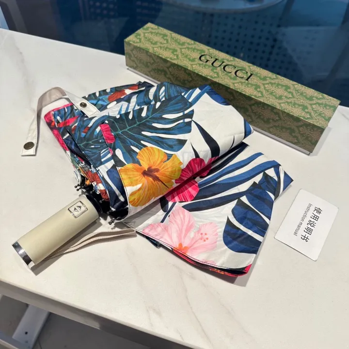 スーパーコピー グッチ 傘