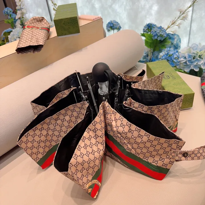 スーパーコピー グッチ 傘