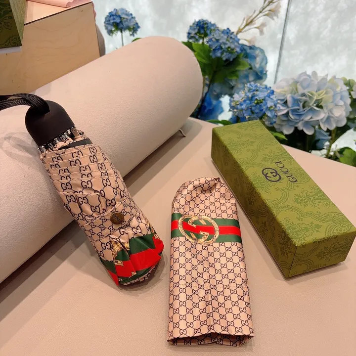 スーパーコピー グッチ 傘